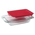 Pyrex 2qt 7"x11"  Covered Red