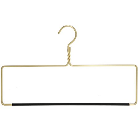 Hanger-Gold-Blanket