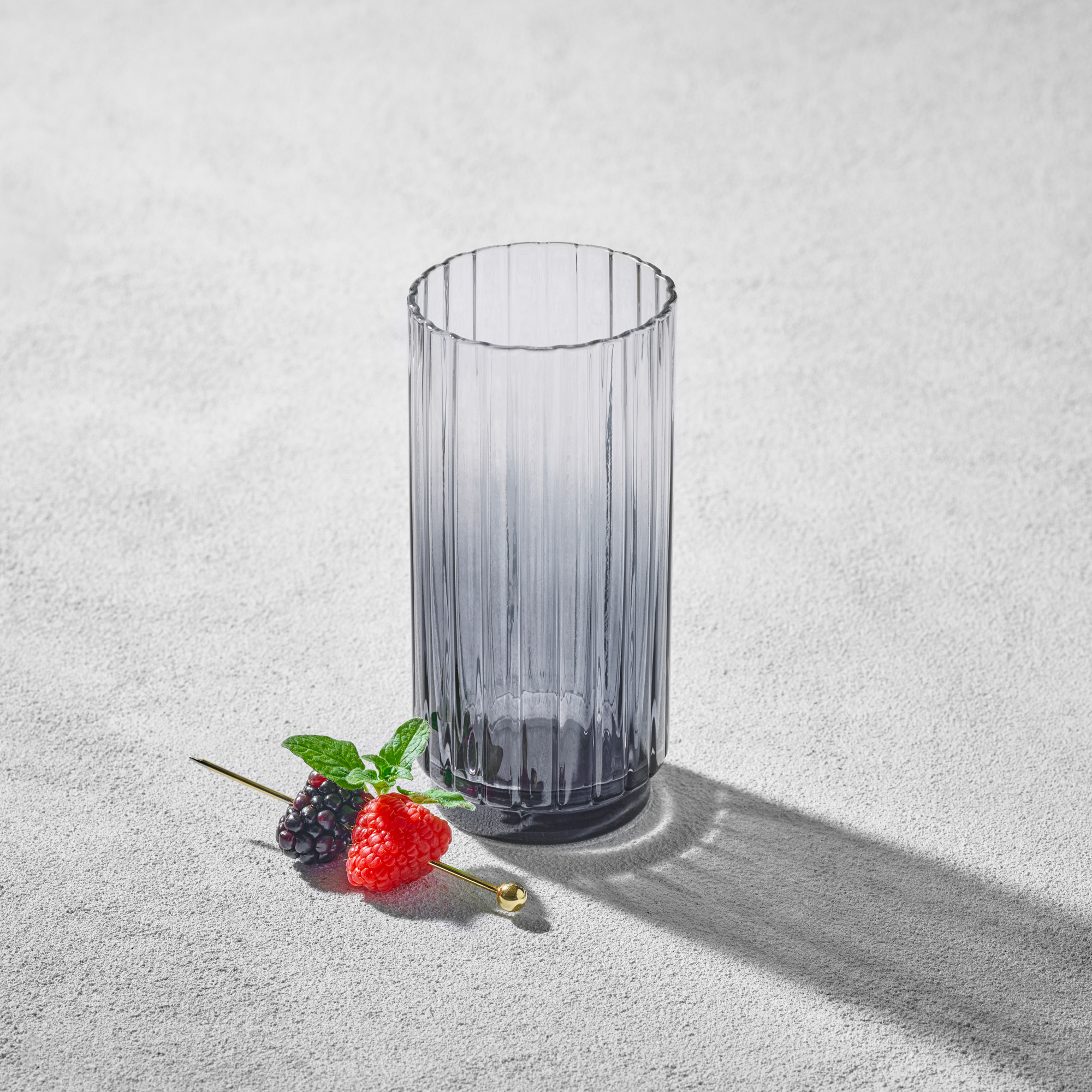 Elegant Hiball 15oz Smoked Vik