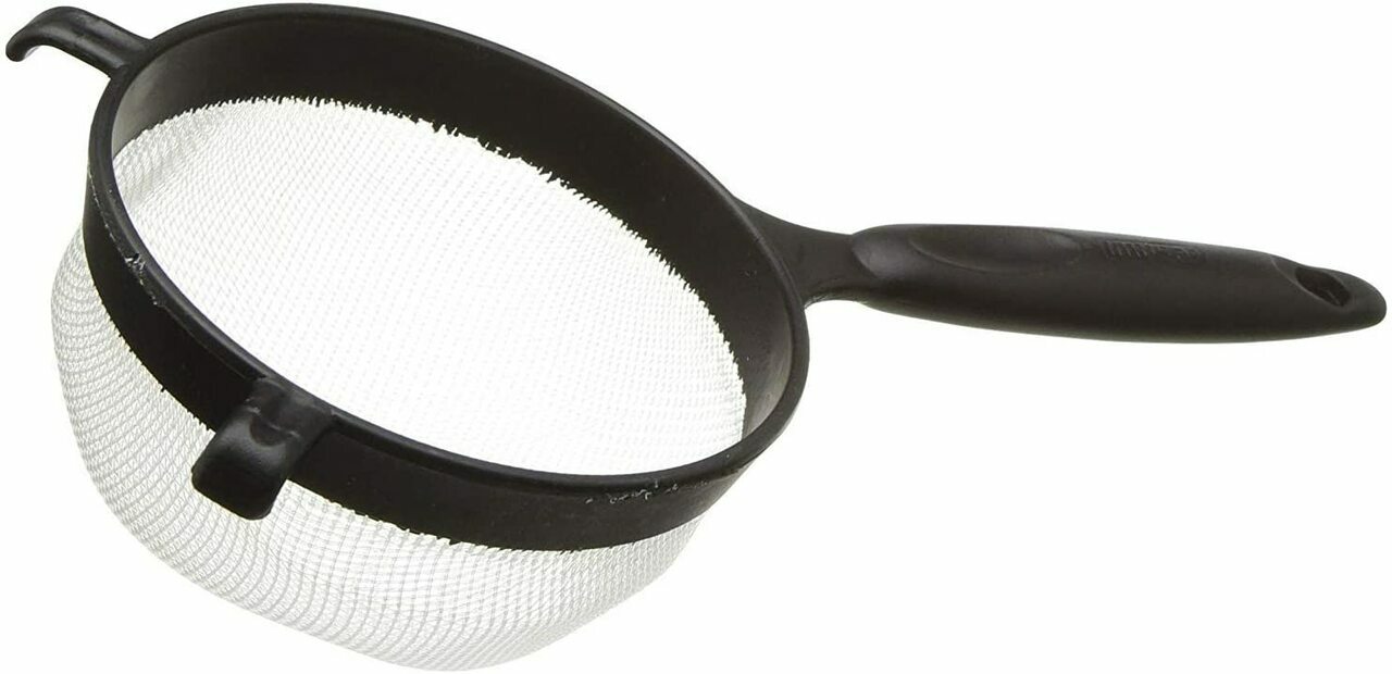 Strainer Mesh 4.5" Plastic